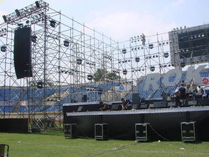 北京高價(jià)回收舞臺(tái)設(shè)備,拆遷各種舞臺(tái),上門回收